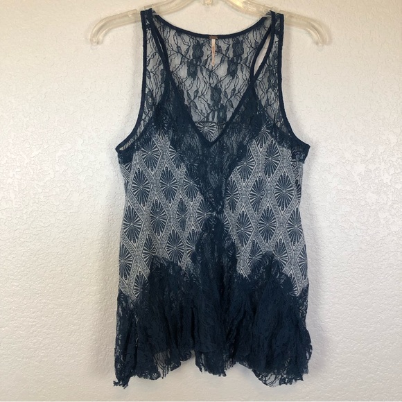 Free People Bell Trapeze Lace Cami tank top size XS - Picture 3 of 9